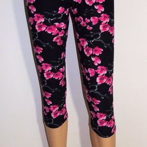 New Mix PINK CHERRY BLOSSOMS Brushed Fiber Capri Leggings